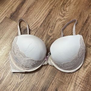 Victoria’s Secret Dream Angels Plunge Bra